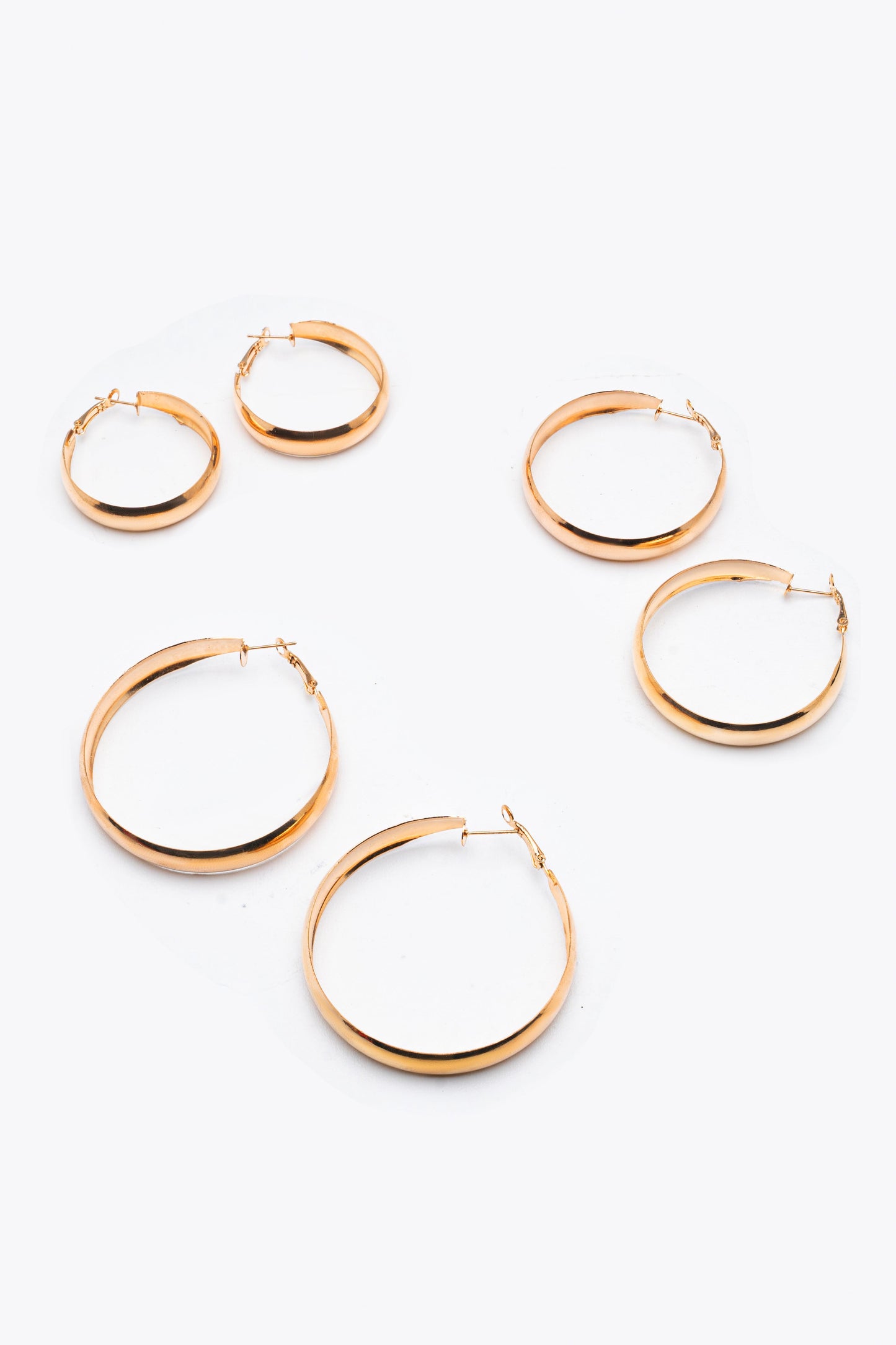 Pack of Round Metal Earrings
