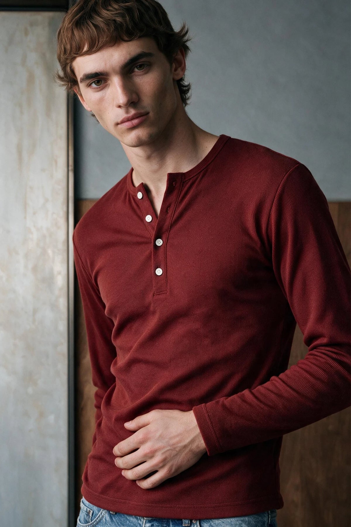 Rib-Knit Henley T-shirt / MAROON HENLEY ATTIR-MEN