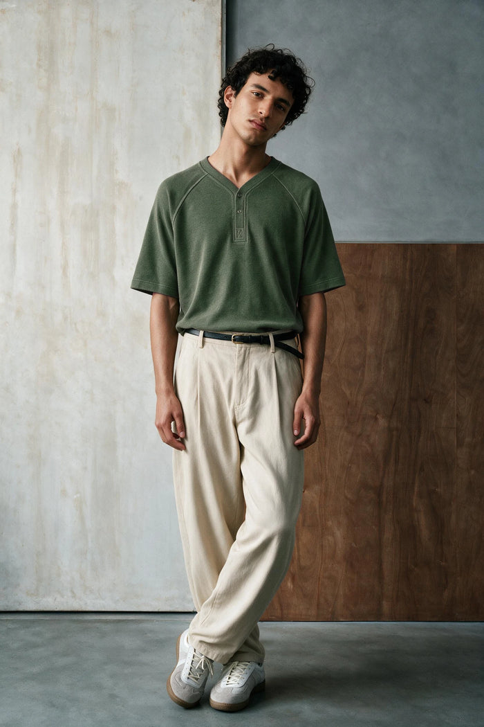 Baseball Neck Henley Shirt / GREEN