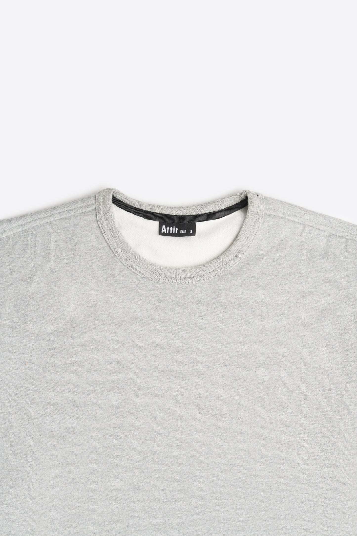Basic Sweatshirt in Cloud Grey