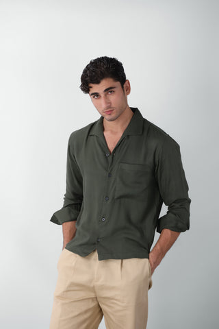 Seamless Collar Detail Boxy Shirt in Forest Green
