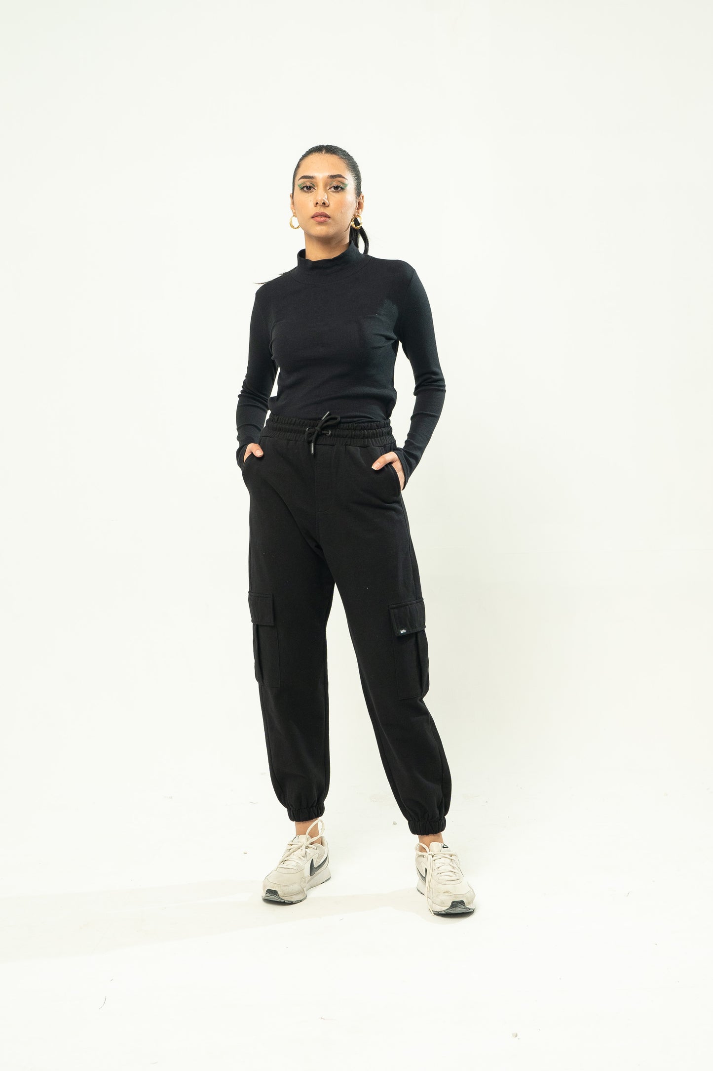 Mock Neck in Ash Black
