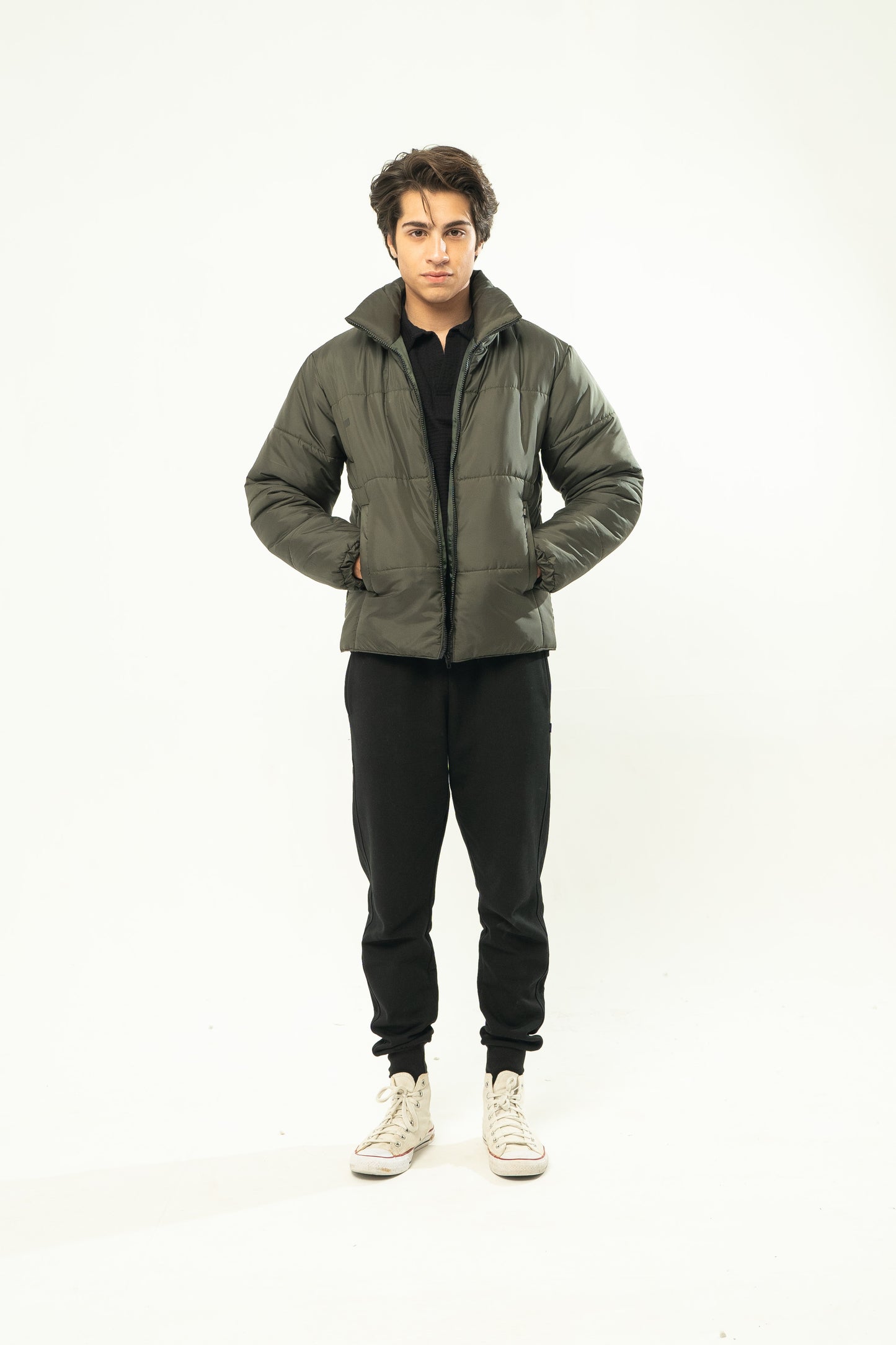 Puffer Jacket in Olive