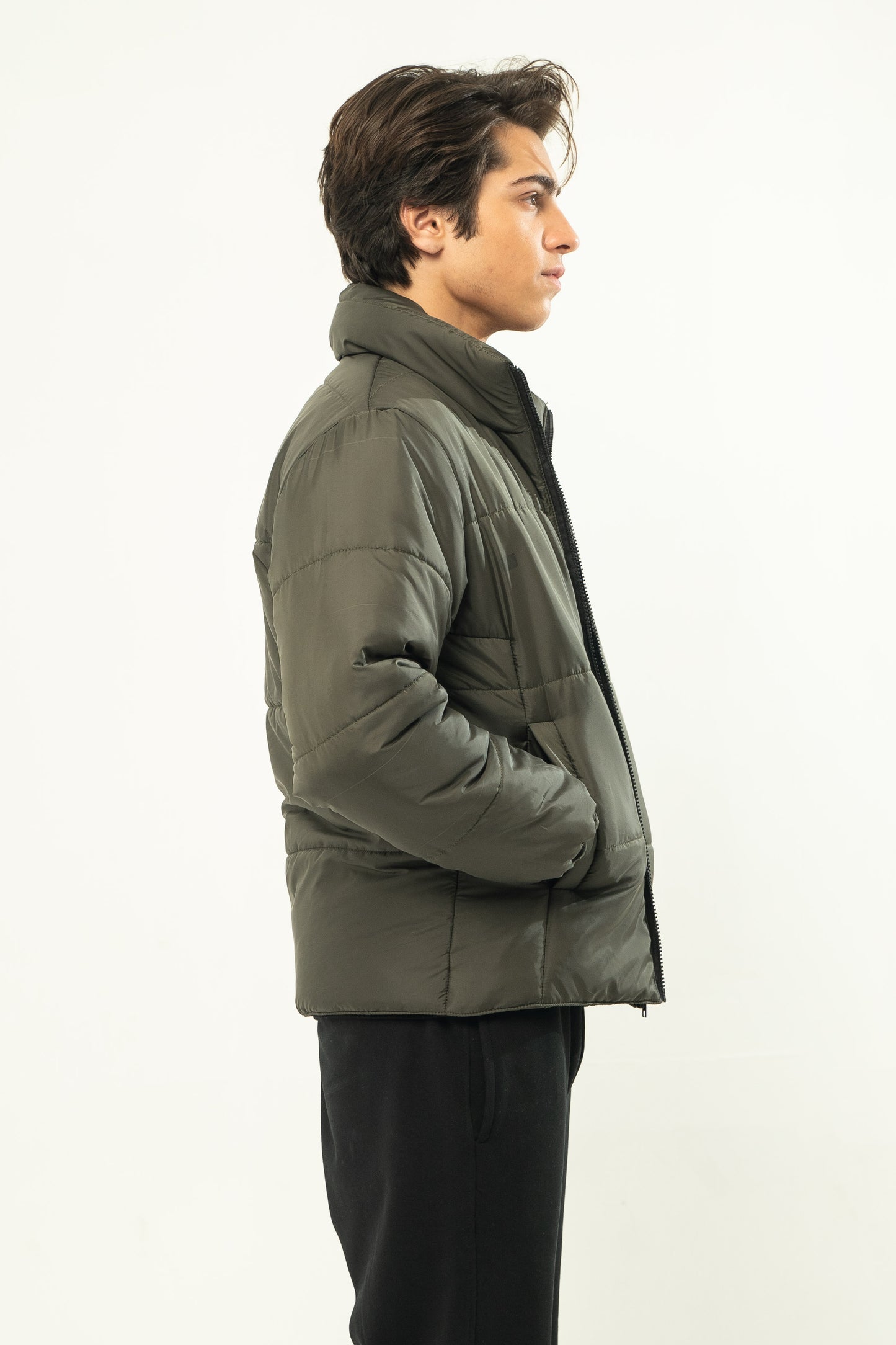 Puffer Jacket in Olive
