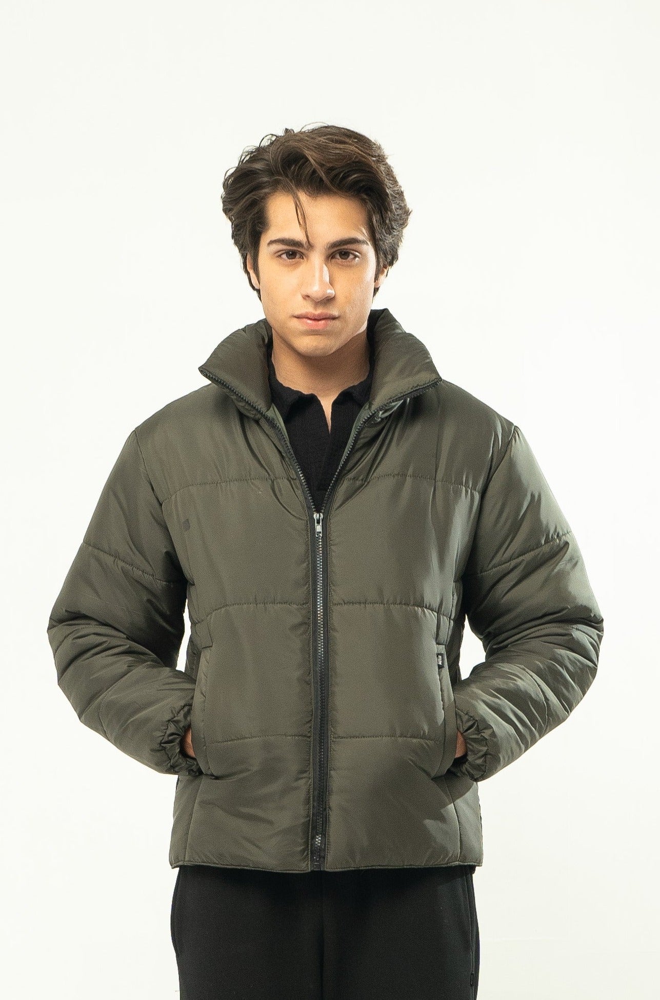 Puffer Jacket in Olive