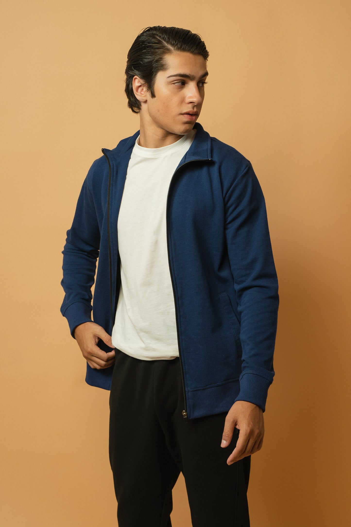Mock Neck Zipper in Midnight Blue