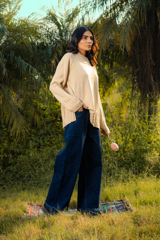 Side-Slit Knitted Jumper in Vanilla White