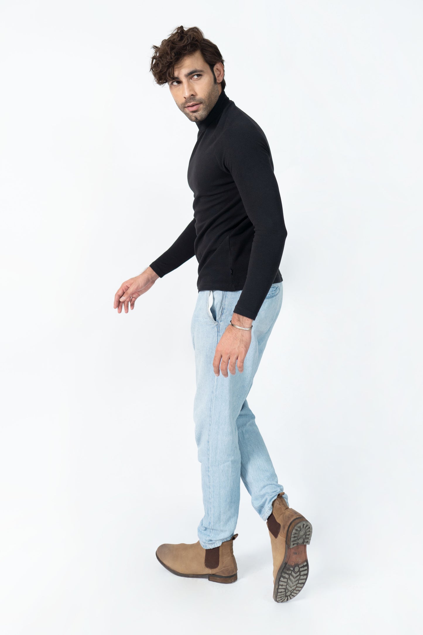 Mock Neck in Deep Black