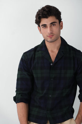 Boxy Fit Camp Collar Flannel Shirt in Green