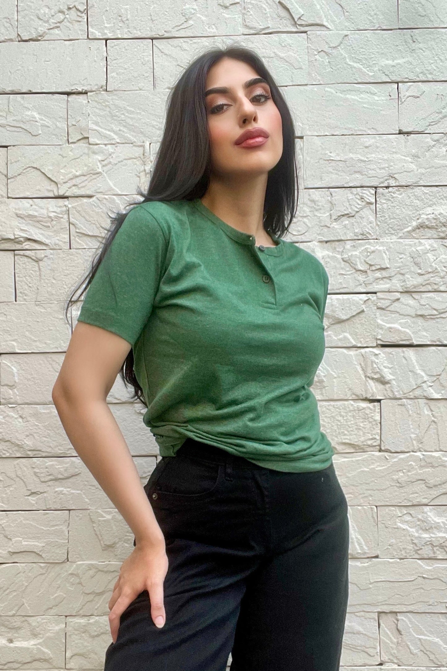 Henley T-shirt in Green Melange