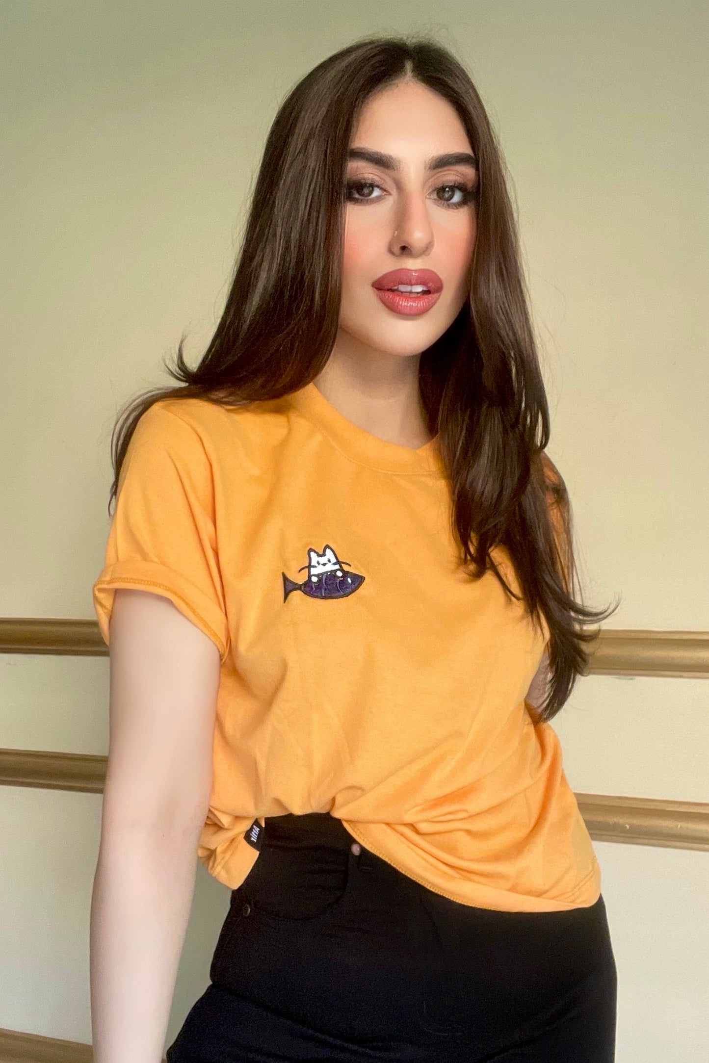 Boxy Tee with Cat Embroidery