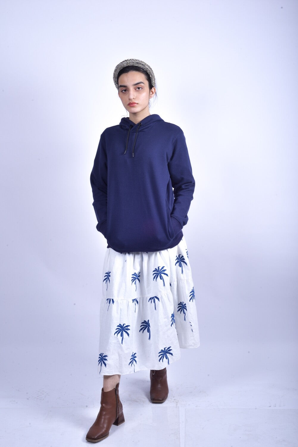Hoodie in Midnight Blue