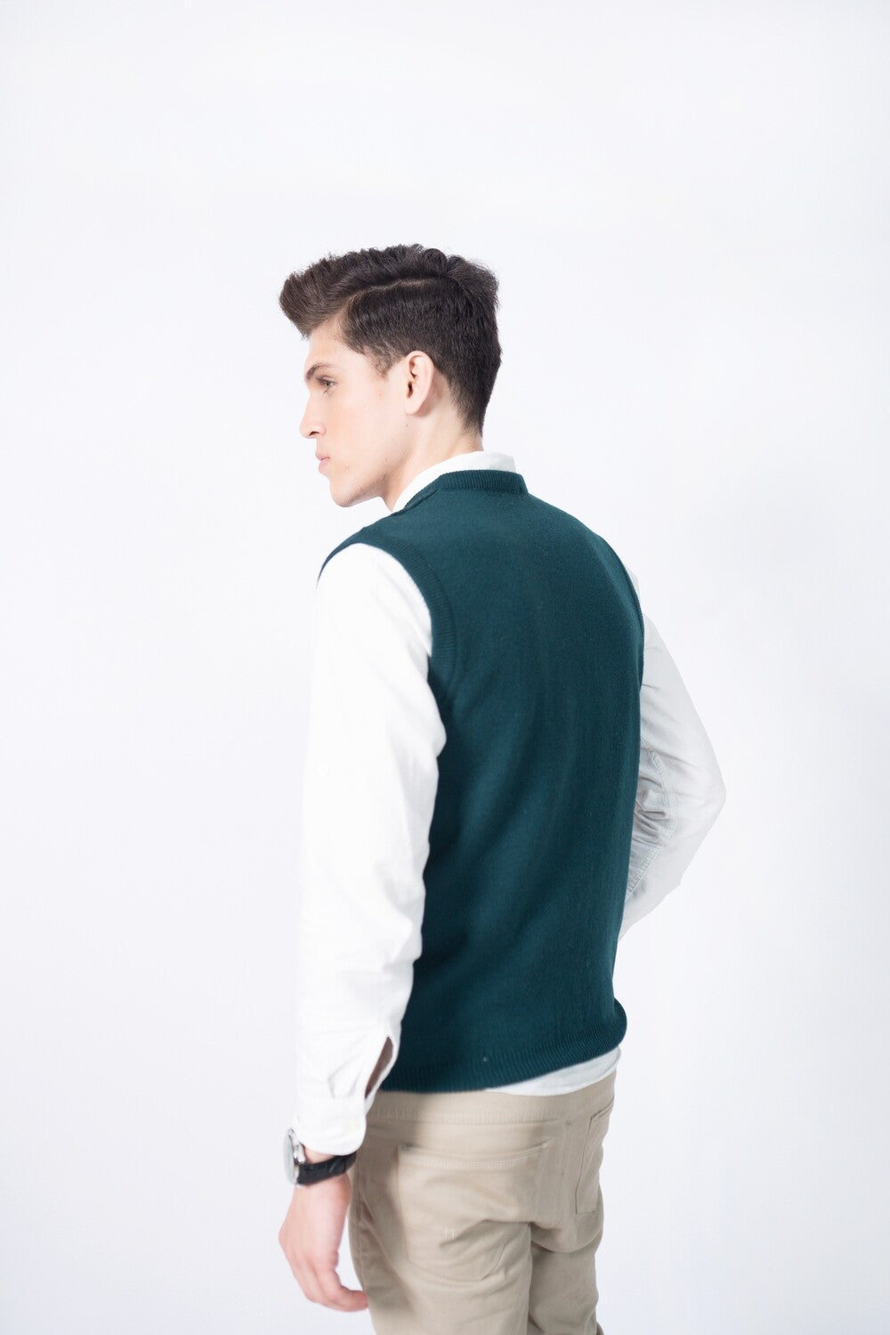 Herringbone Knit Sleeveless V-Neck in Wool