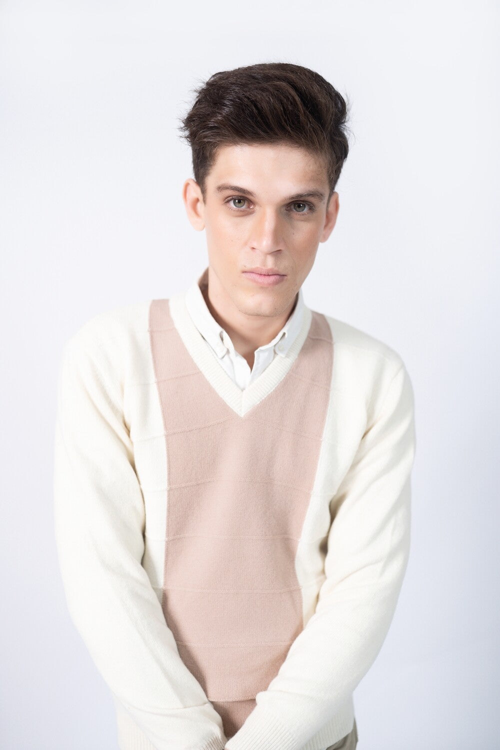 Vertical Knit V-neck in Wool