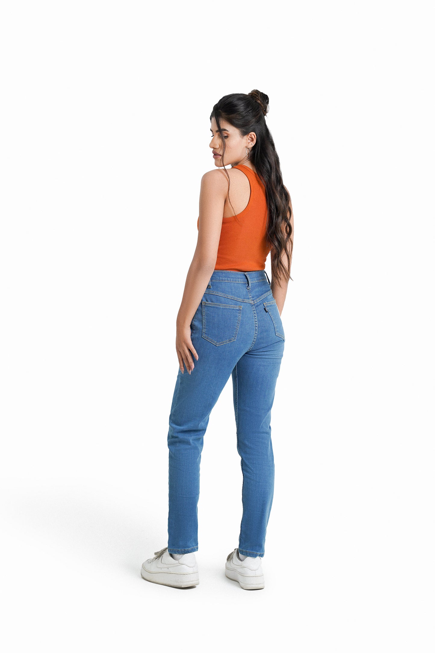 High-Waist Mom Jeans in Light-Wash