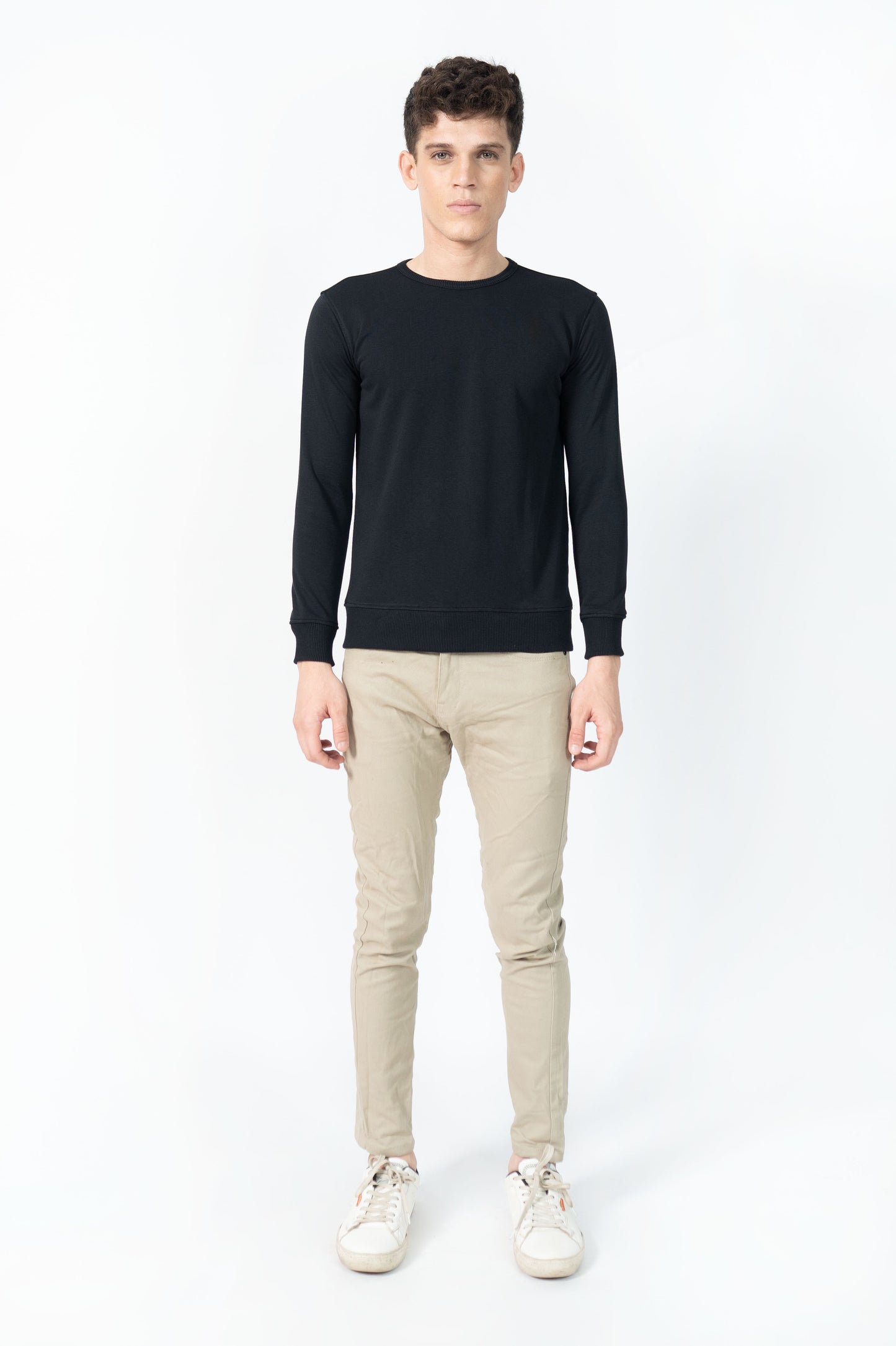 Basic Sweatshirt in Ink Black