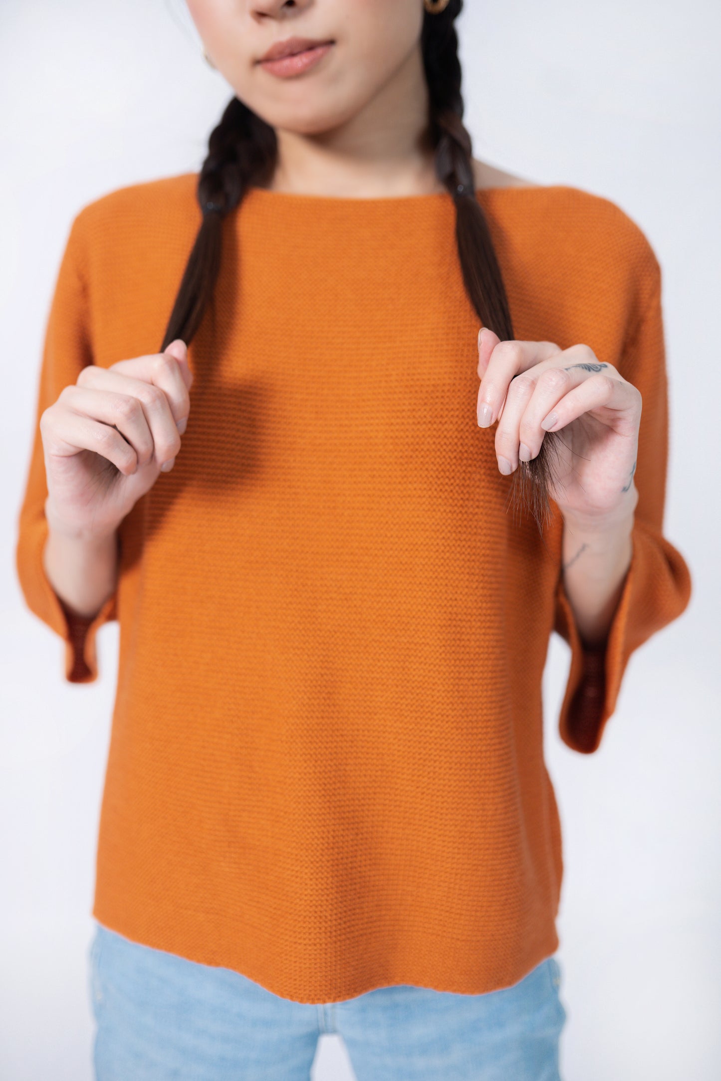 Textured 3/4 Sleeve Raglan Sweater