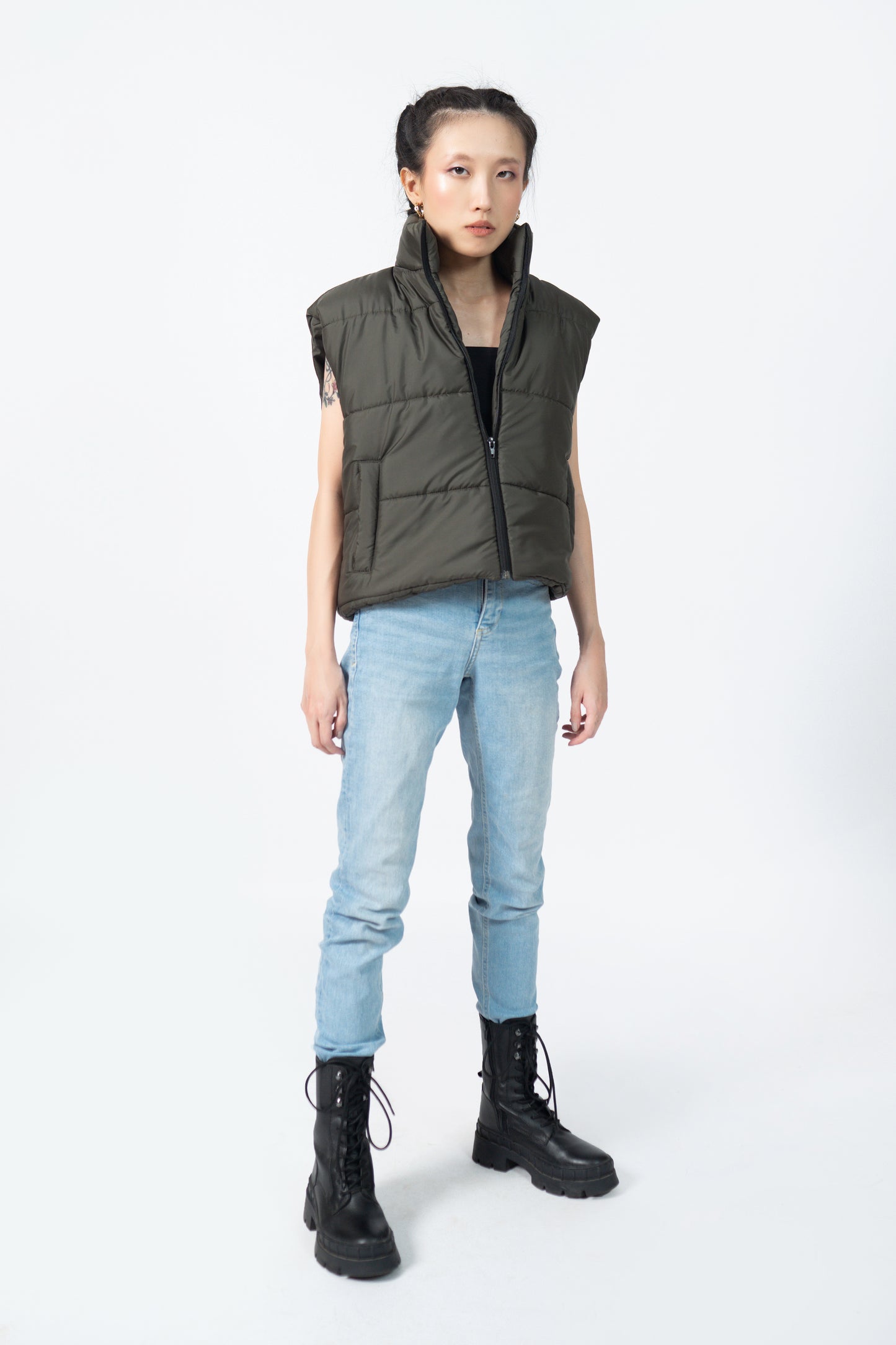 Sleeveless Puffer Jacket in Olive