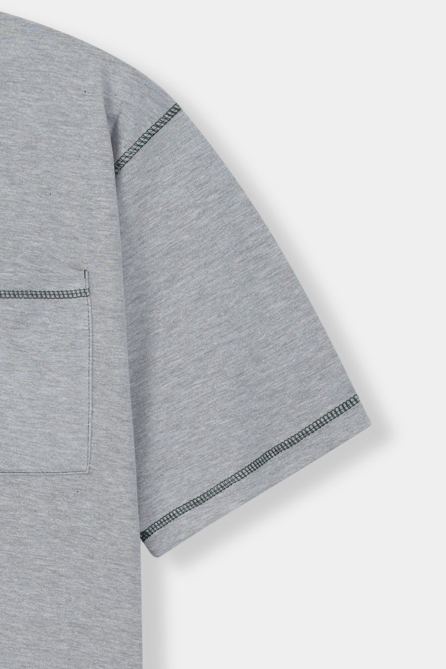 Contrast-Stitch Oversized T-shirt in Green
