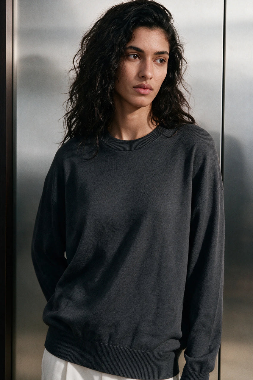 Classic Sweater Pullover / GREY SWEATER ATTIR-UNISEX