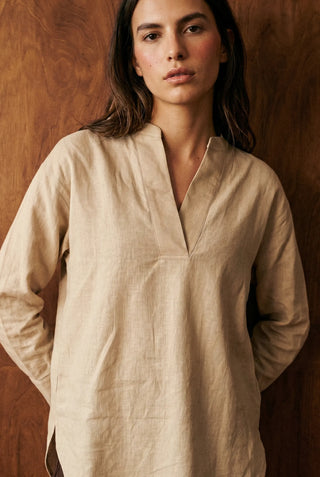 Long V-front Shirt in Khaki