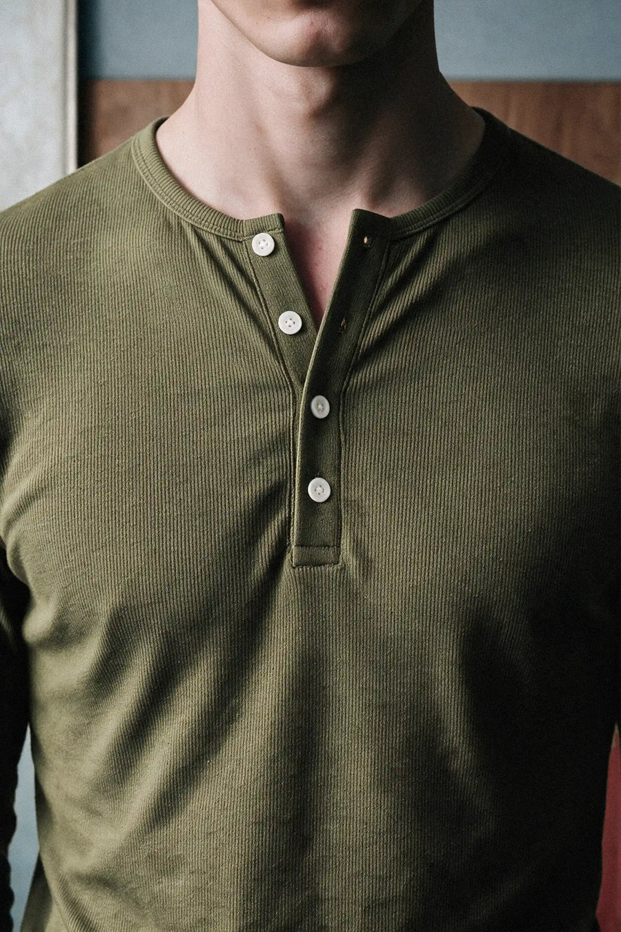 Rib-Knit Henley T-shirt /  OLIVE