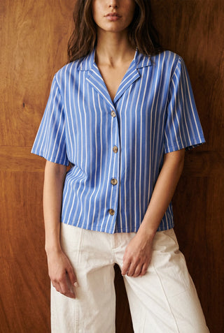 Stripe Revere Collar Shirt in Deep Blue