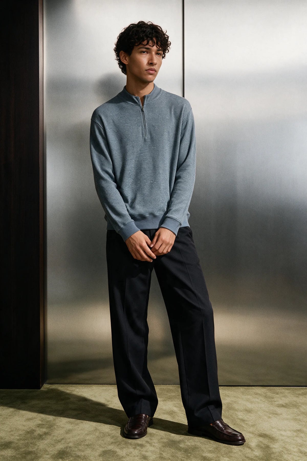 Waffle-Knit Quarter Zip Sweatshirt / DARK BLUE MOCKNECK ATTIR-MEN