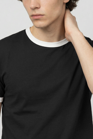 Contrast Trims T-shirt in Black