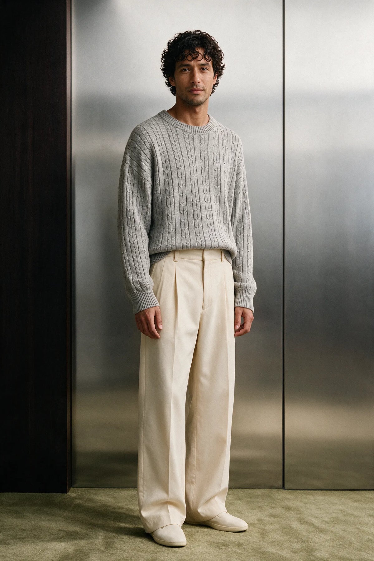 Classic Cable Knit Pullover / GREY SWEATER ATTIR-MEN