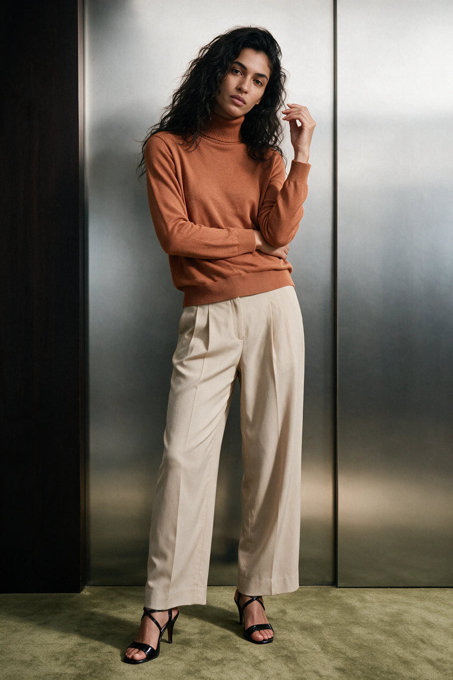 Knitted Turtleneck Sweater / RUST ORANGE