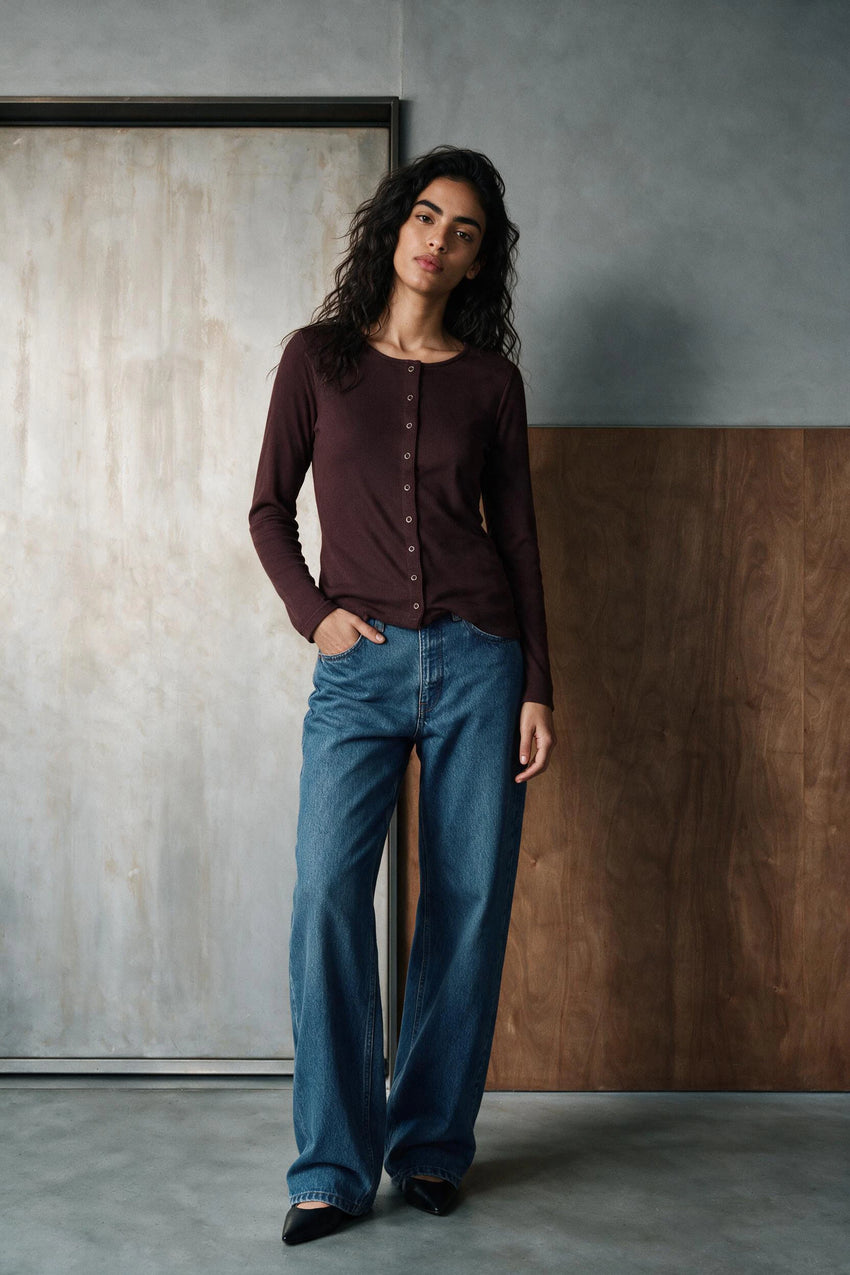 Ribbed Button Up Top / BURGUNDY TOP ATTIR-WOMEN