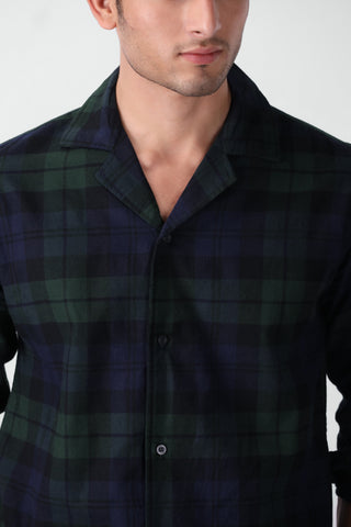 Boxy Fit Camp Collar Flannel Shirt in Green