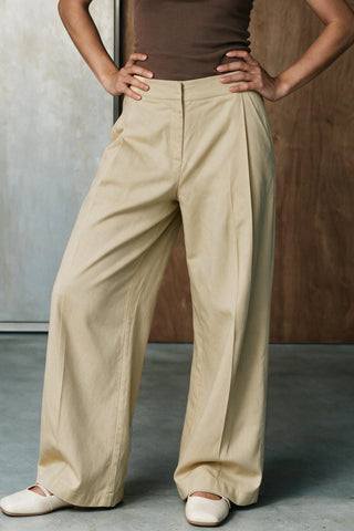 Reverse Pleated Twill Pants / CAMEL PANT ATTIR-WOMEN