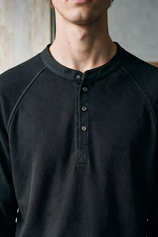 Seam-detail Textured Henley HENLEY ATTIR-MEN