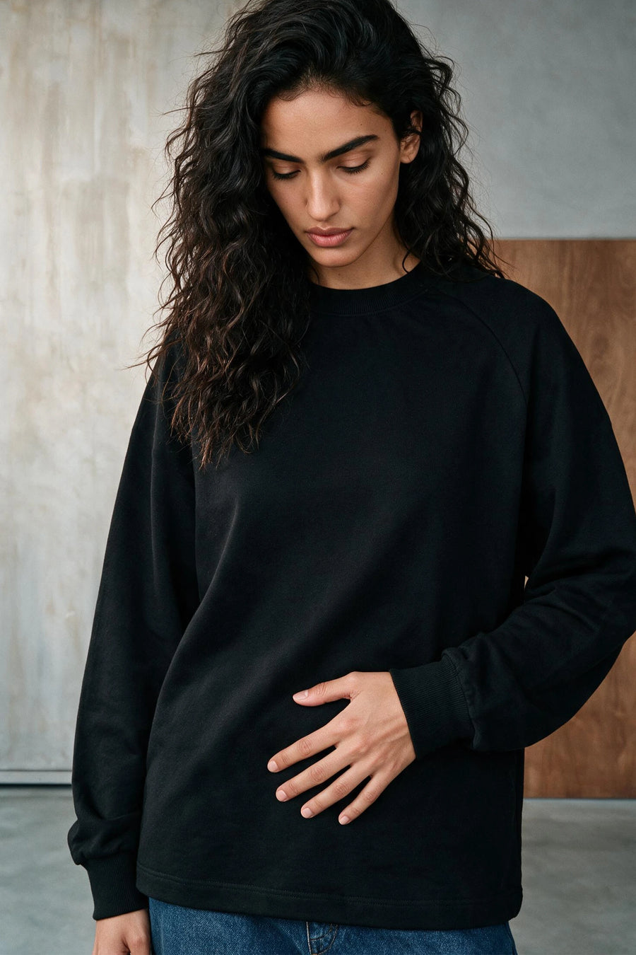 Lightweight Sweatshirt /  BLACK