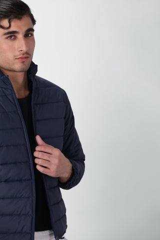 Airsoft Puffer Jacket in Navy