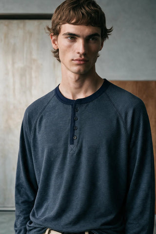 Seam-detail Textured Henley HENLEY ATTIR-MEN