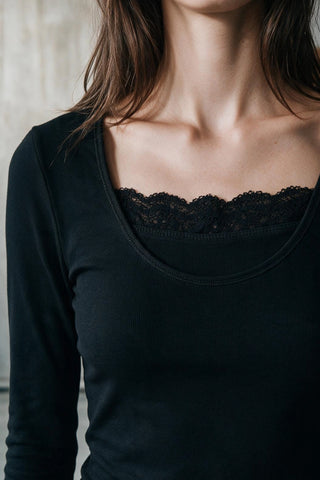 Lace-detail Top TOP ATTIR-WOMEN
