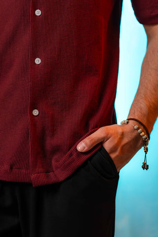 Waffle Textured Resort Shirt in Maroon