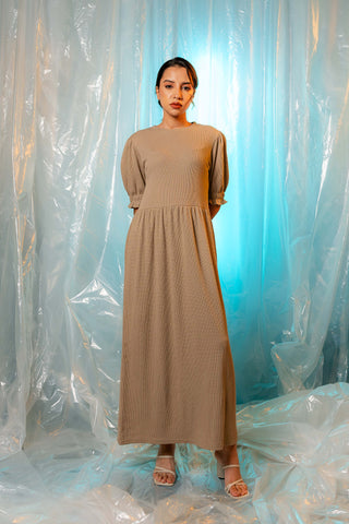 Waffle Textured Smock Midi Dress in Stone