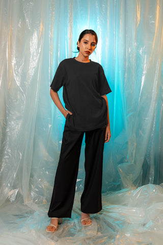 Waffle Textured Crew Neck in Black