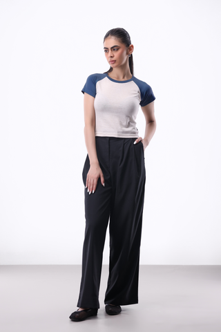 Raglan T-shirt in Navy Blue