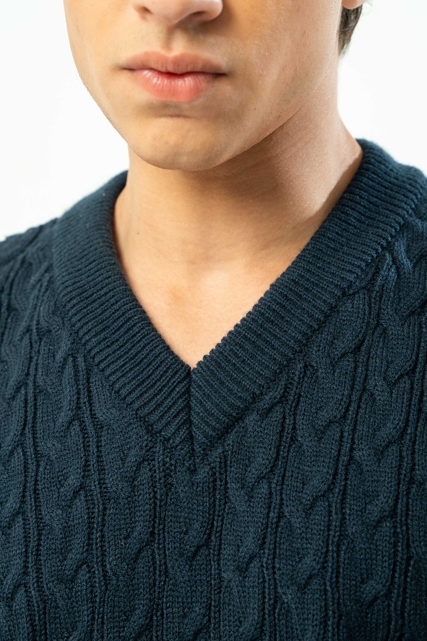 Cable-Knit Sweater in Dark Blue