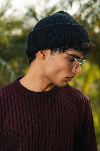 Knitted Beanie in Ink Black