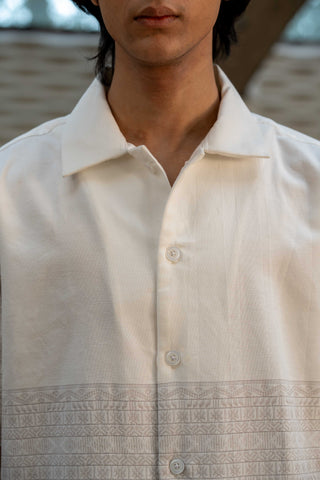 Oversized Embroidery Shirt in White
