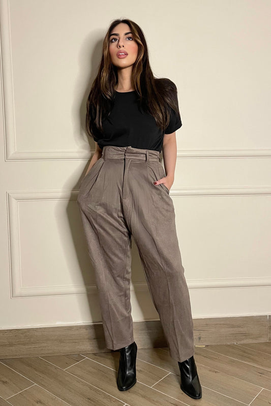 High-waist Straight-leg Pant in Corduroy