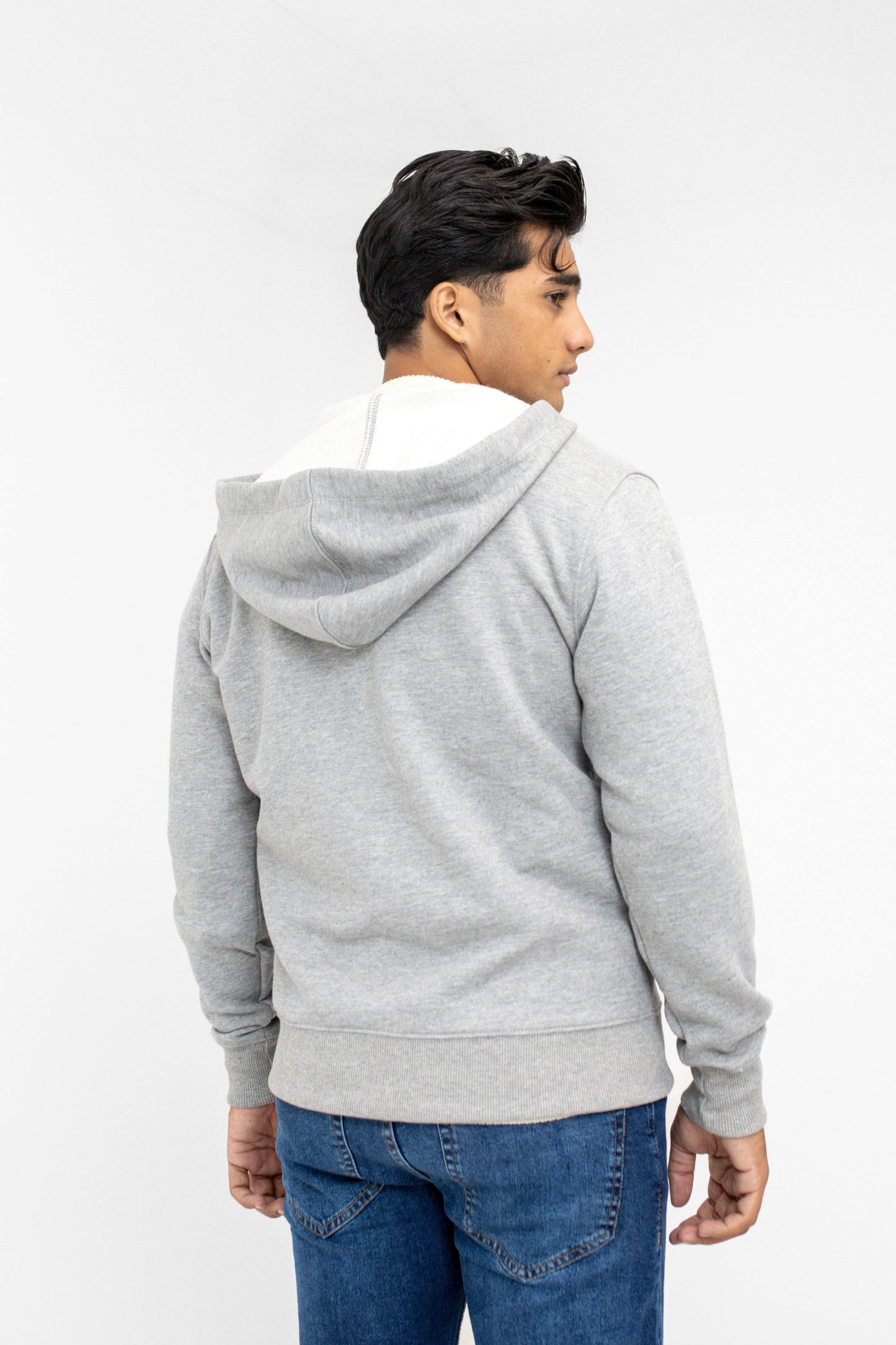 Zip-up Hoodie in Heather Grey