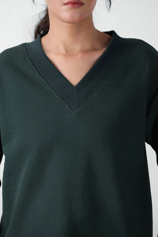 V-neck Sweatshirt in Dark Green