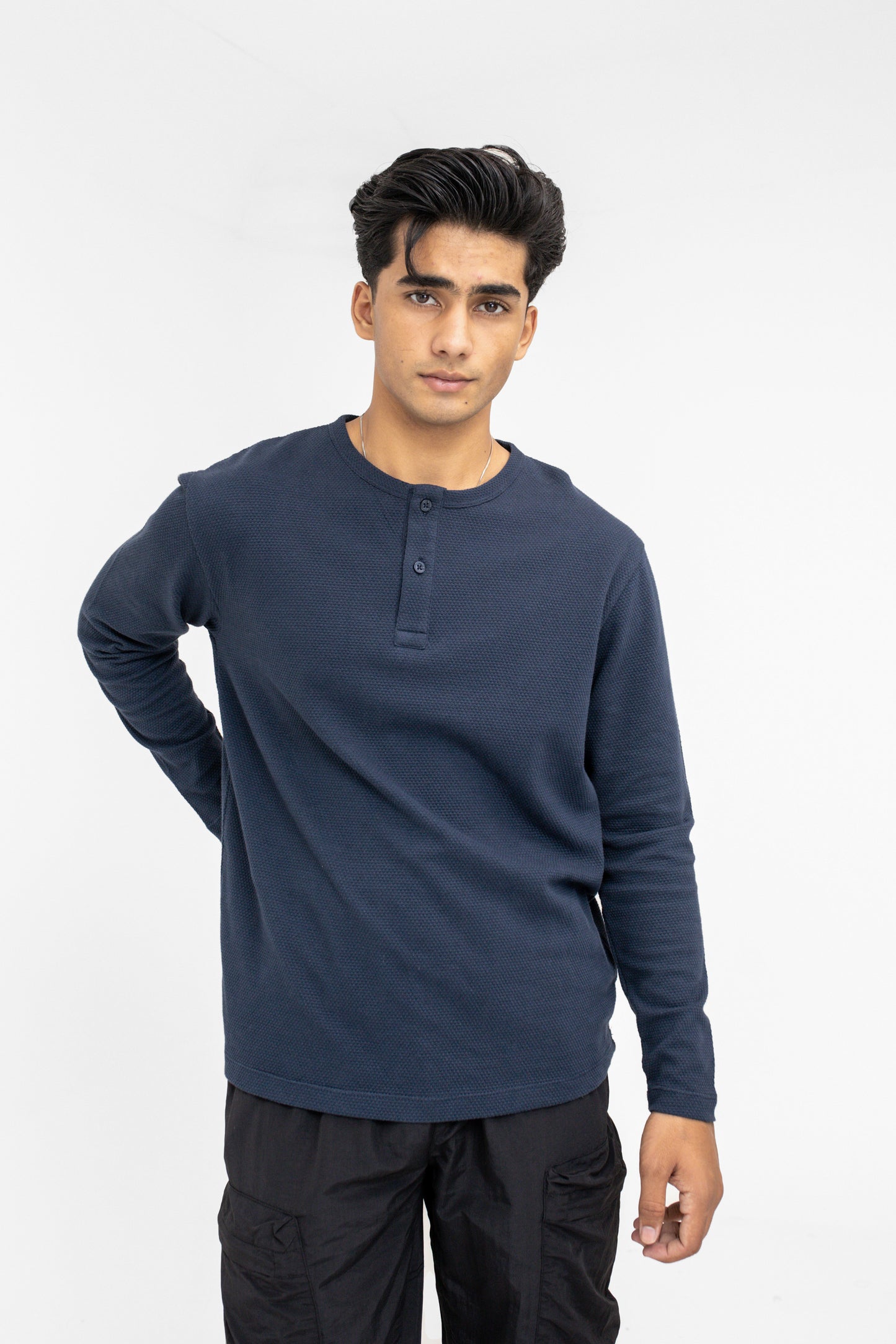 Popcorn-knit Henley in Navy